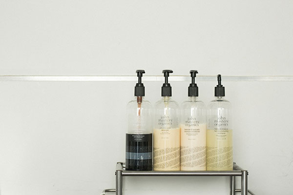 コランで使用しているプロダクト-john masters organics